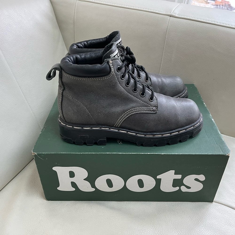 Roots Tribe Tuff Charcoal Ankle Boots, 8M